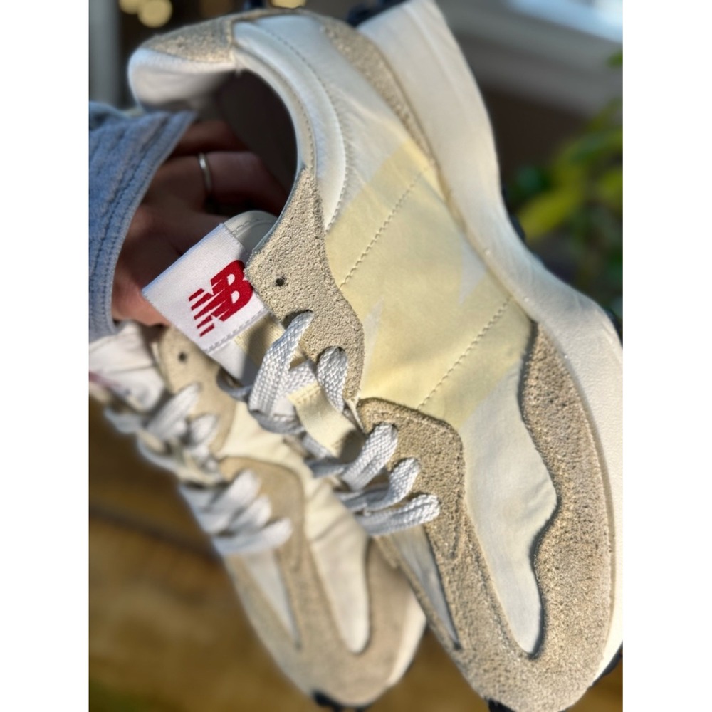 New Balance 327 Angora Suede Womens 10.5 / Men's 9 Beige White Sneakers WS327 - Picture 2 of 12